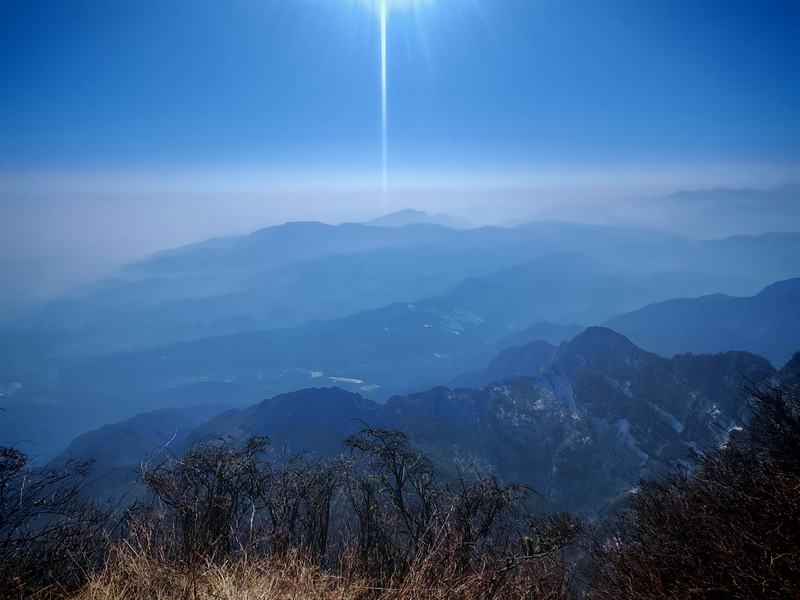 峨眉金顶风光